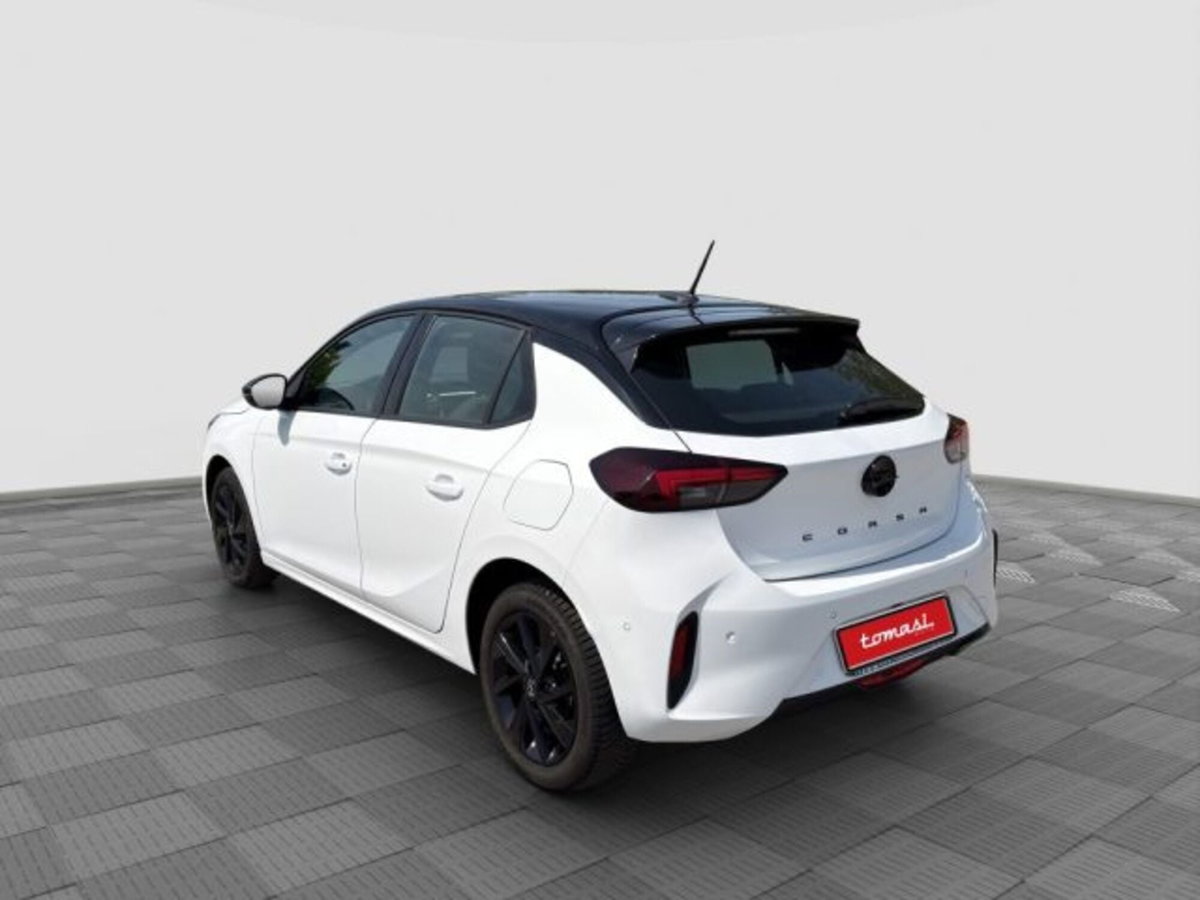 Opel Corsa 1.2 100 CV GS Line (3)