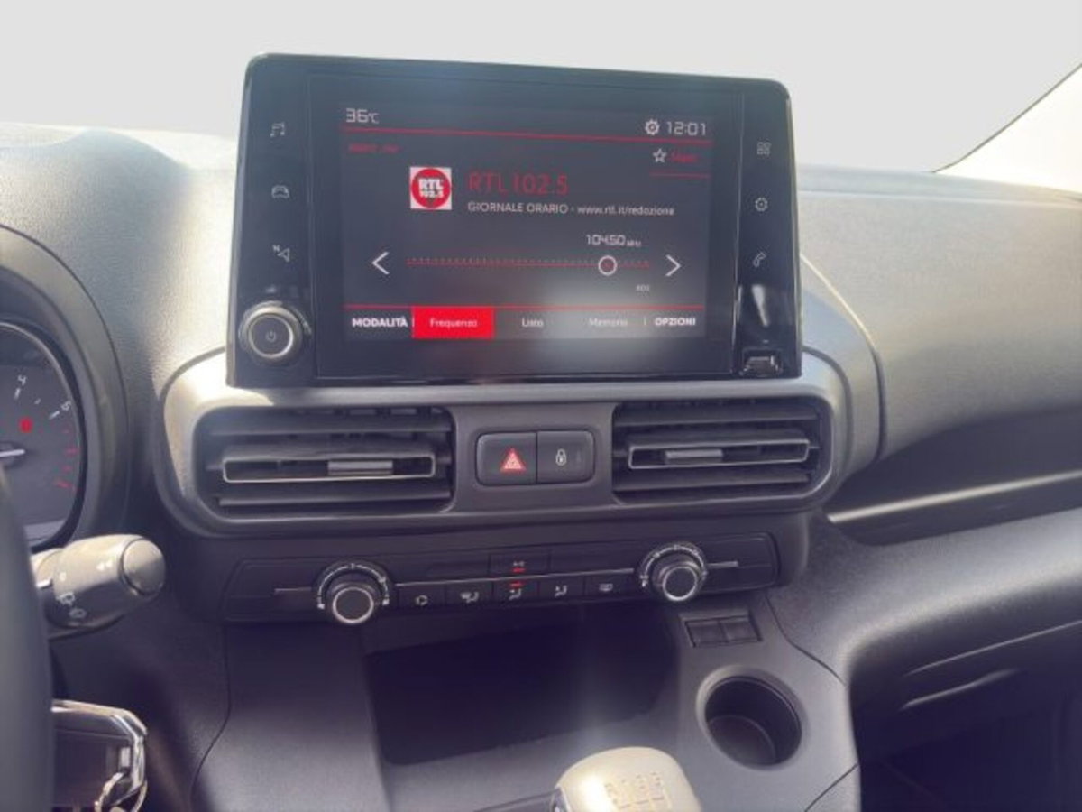Citroen Berlingo BlueHDi 130 Stop&Start EAT8 Combi Feel (15)