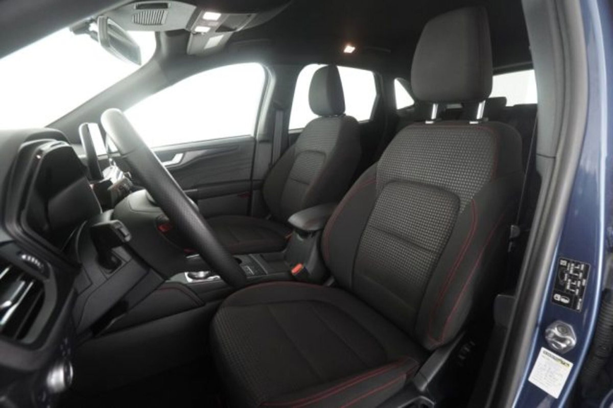 Ford Kuga 2.5 Plug In Hybrid 225 CV CVT 2WD ST-Line (10)