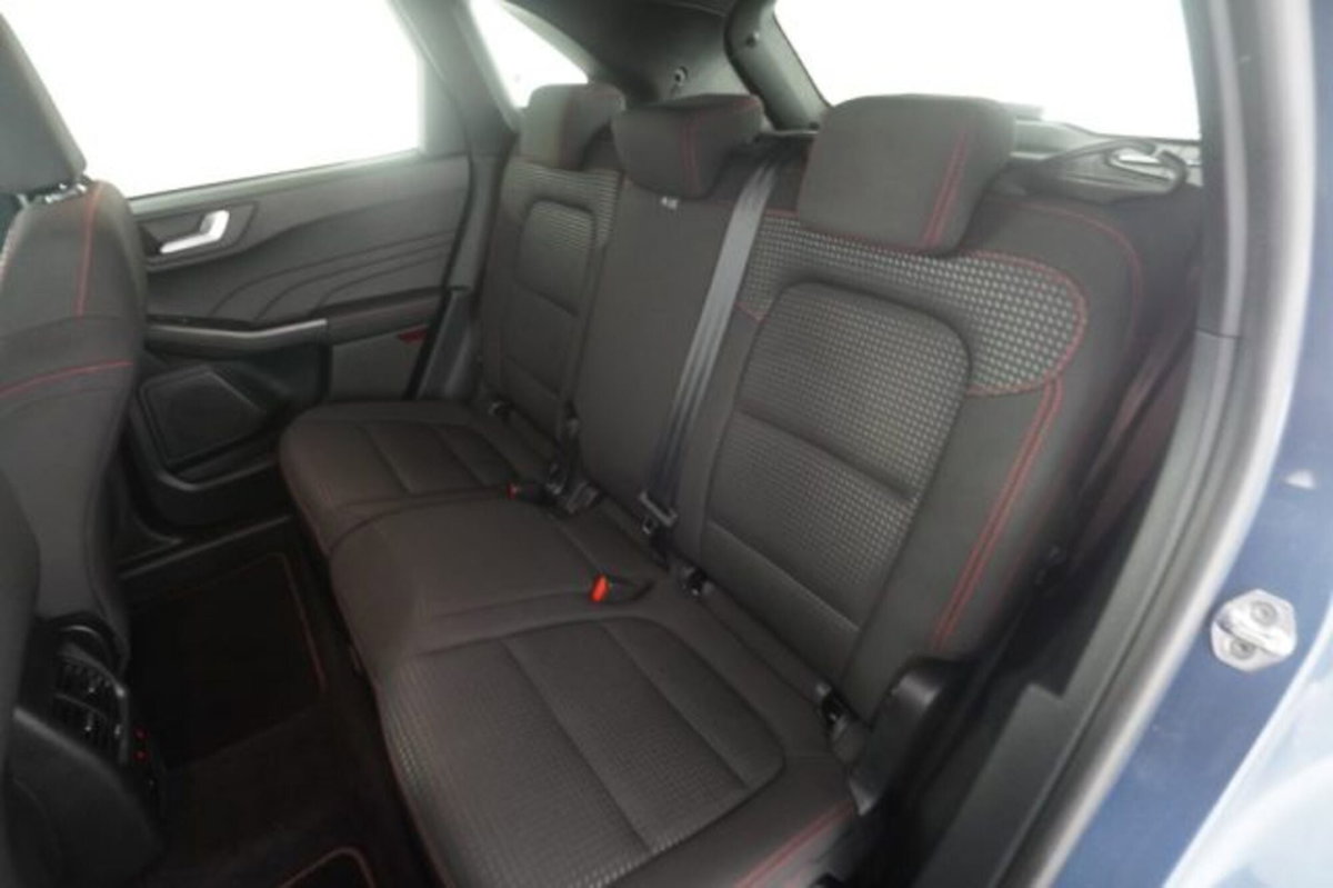 Ford Kuga 2.5 Plug In Hybrid 225 CV CVT 2WD ST-Line (11)