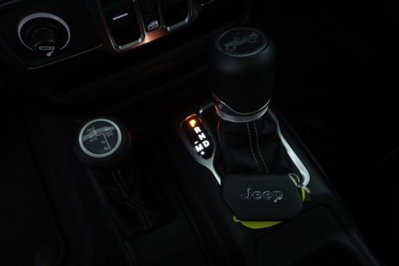 Jeep Wrangler Unlimited 2.2 Mjt II Sahara (14)