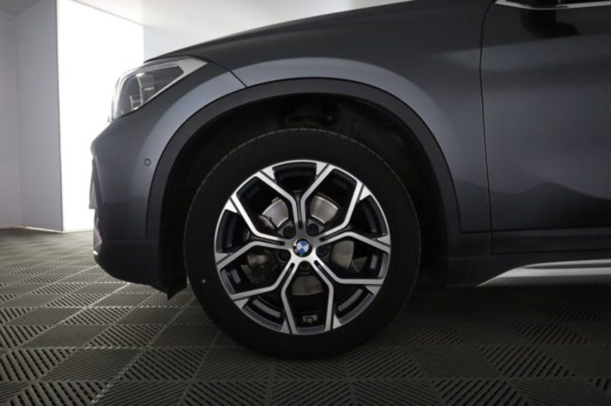 BMW X1 xDrive18d xLine Plus (8)