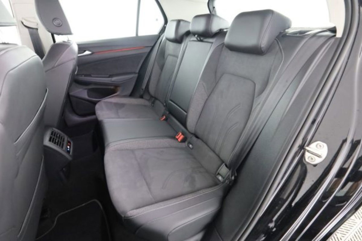 Volkswagen Golf Variant 2.0 TDI 150 CV DSG SCR 4Motion Style (3)