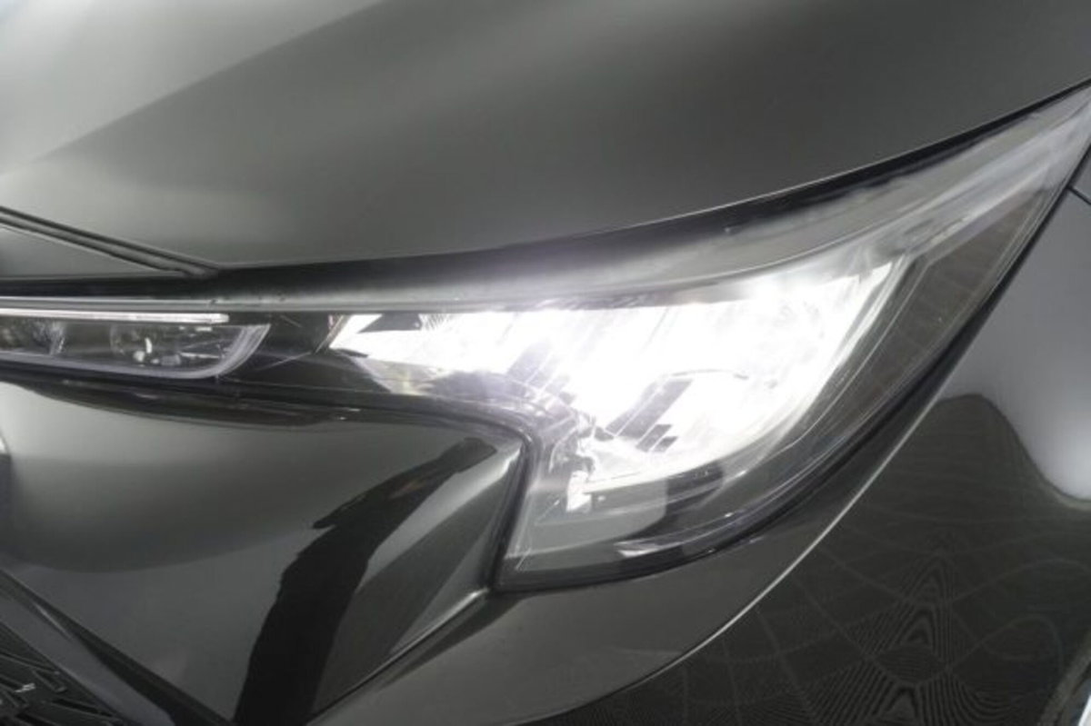 Toyota Corolla Touring Sports Active 1.8 Hybrid  Tech (14)