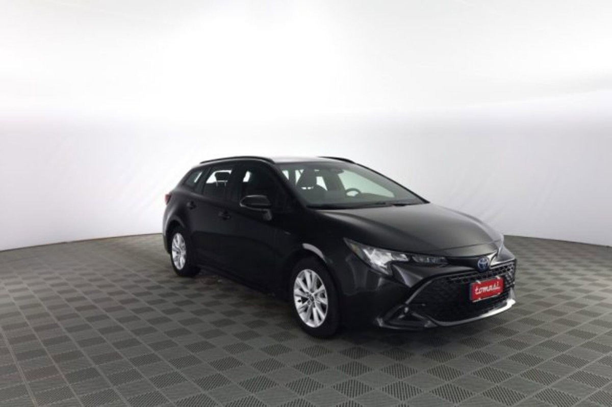 Toyota Corolla Touring Sports Active 1.8 Hybrid  Tech (2)