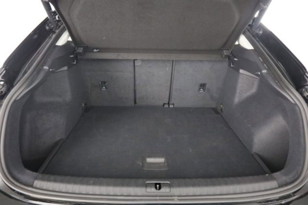 Audi Q3 Sportback 35 TDI quattro S tronic Business Plus (6)
