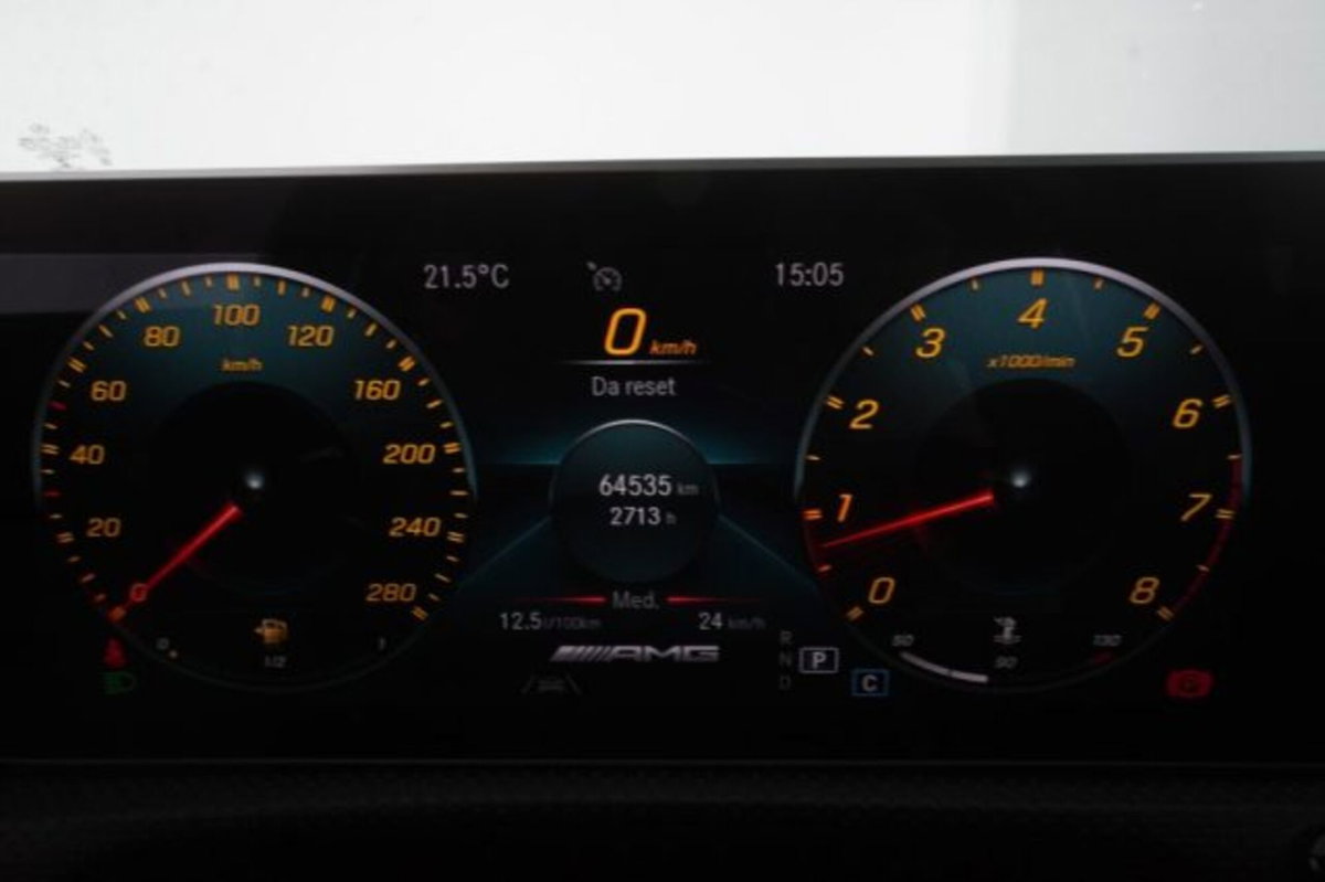 Mercedes-Benz Classe A 35 AMG 4Matic (15)