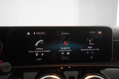 Mercedes-Benz Classe A 35 AMG 4Matic (19)