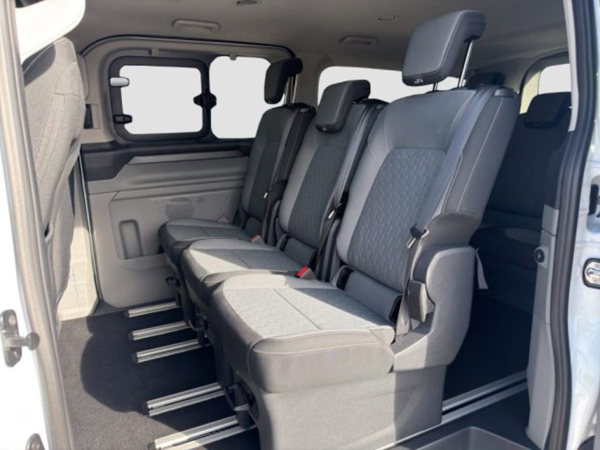 Ford Tourneo Custom 320 2.0 EcoBlue 170CV aut. PL Titanium (11)
