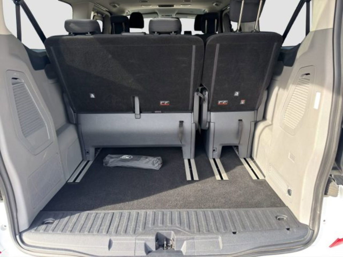 Ford Tourneo Custom 320 2.0 EcoBlue 170CV aut. PL Titanium (15)