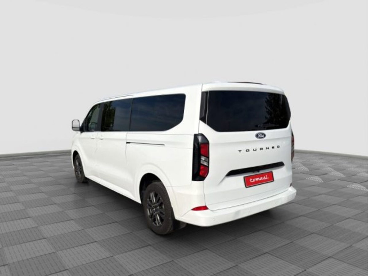 Ford Tourneo Custom 320 2.0 EcoBlue 170CV aut. PL Titanium (3)