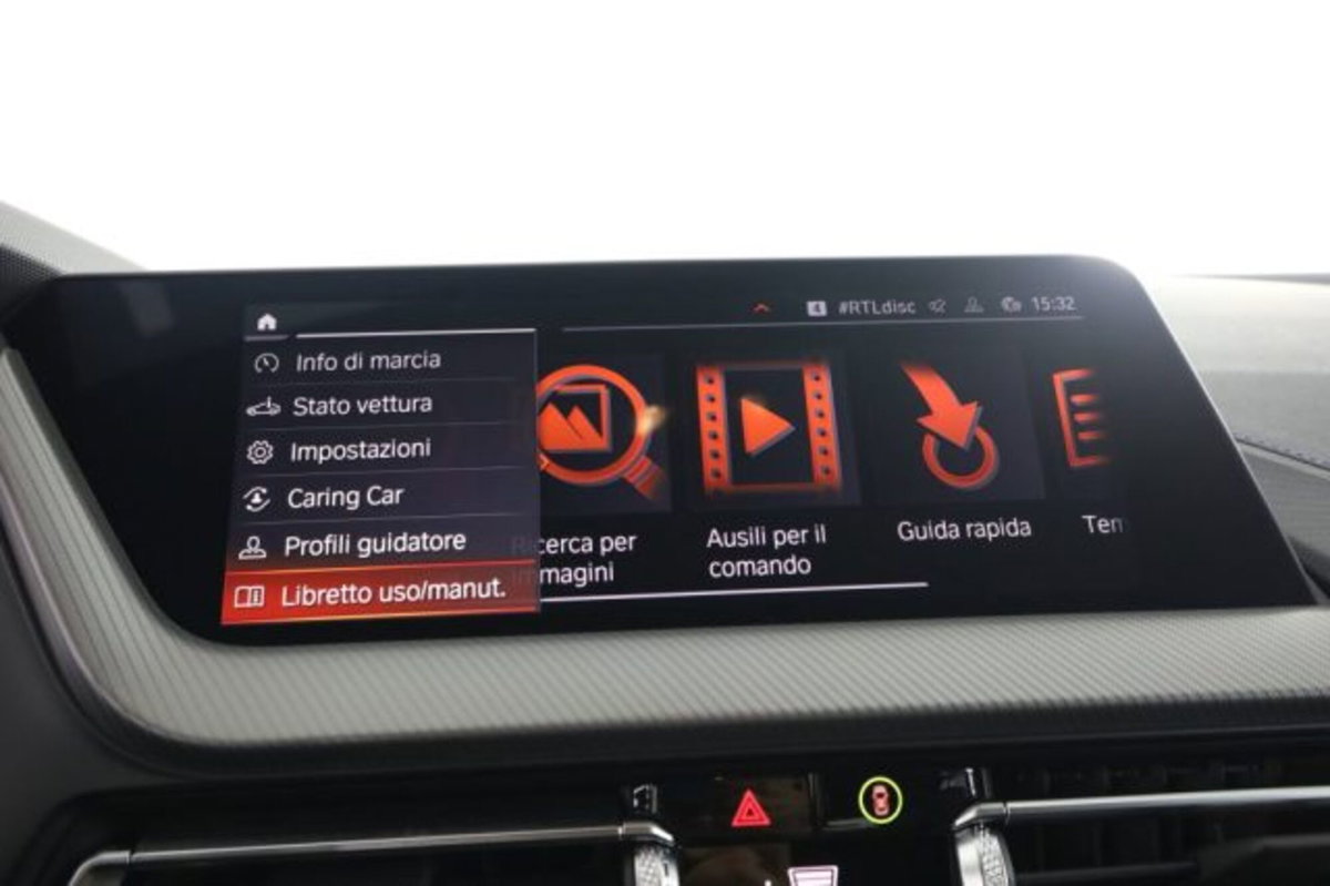 BMW Serie 1 116d 2.0 116CV cat 5 porte Attiva DPF (11)