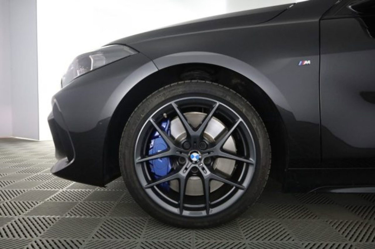 BMW Serie 1 116d 2.0 116CV cat 5 porte Attiva DPF (8)
