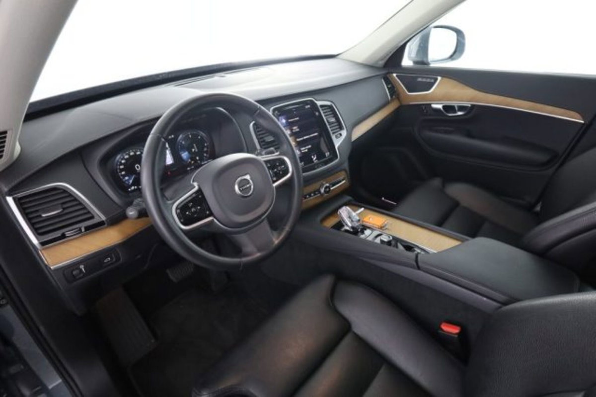 Volvo XC90 B5 (d) AWD automatico 7 posti Plus Bright