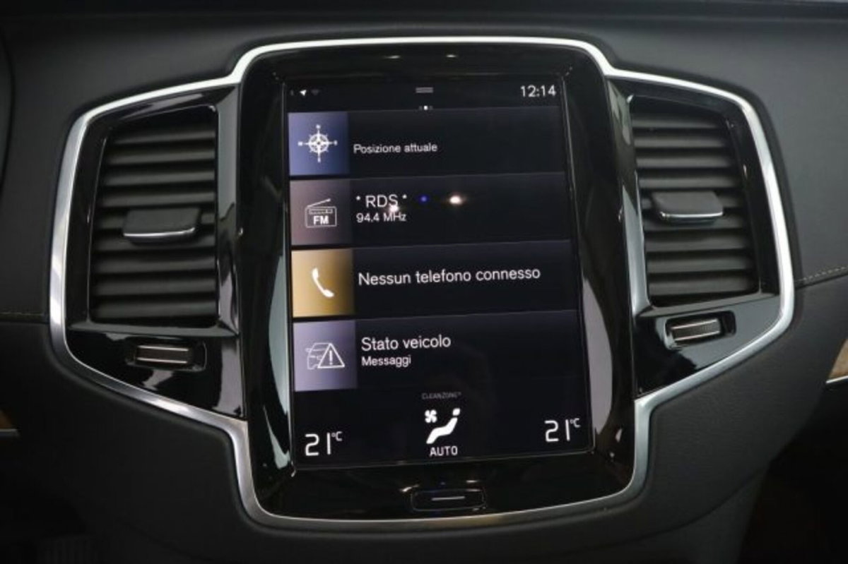 Volvo XC90 B5 (d) AWD automatico 7 posti Plus Bright (12)