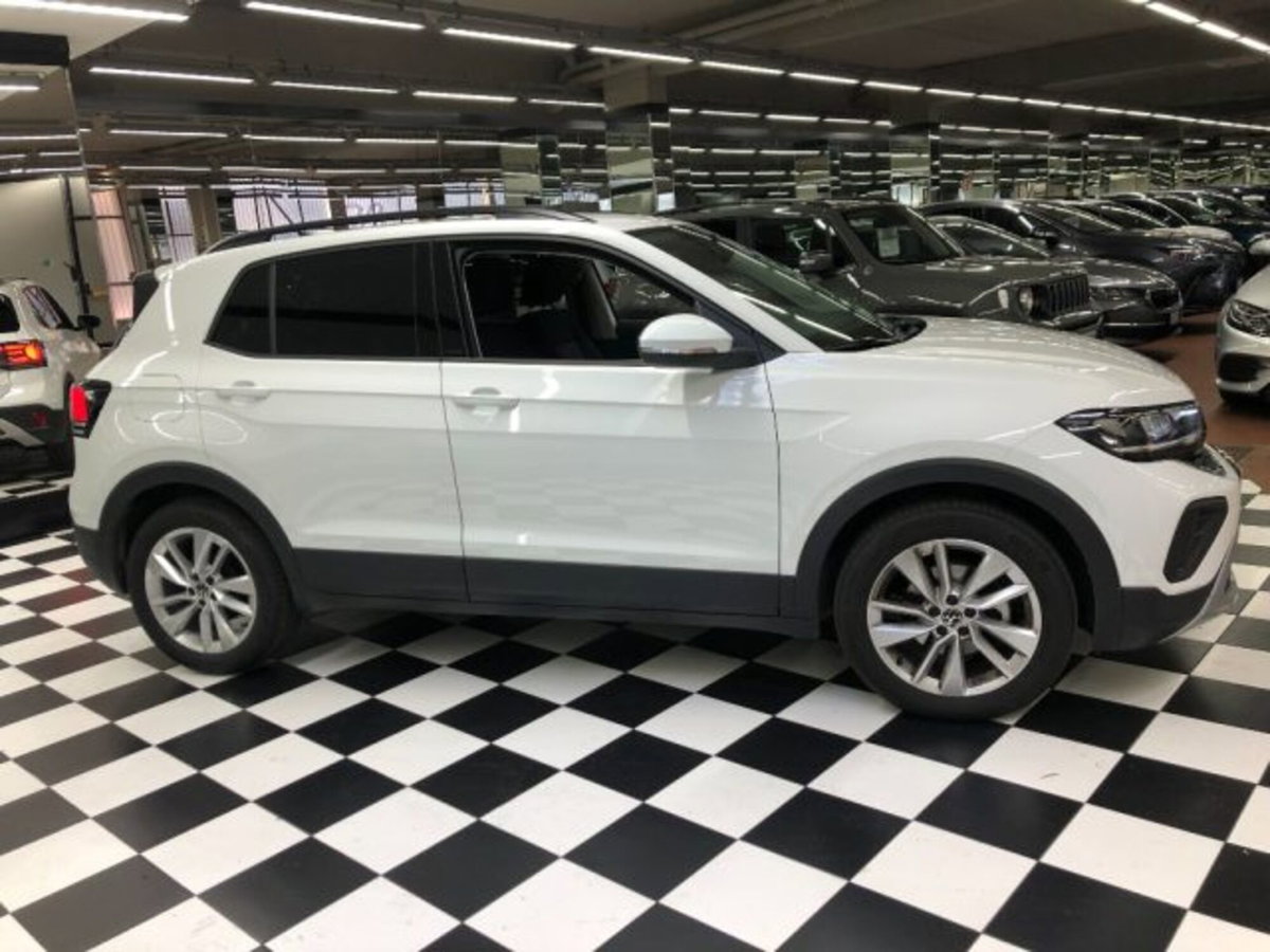 Volkswagen T-Cross 1.0 tsi Edition 95cv (8)