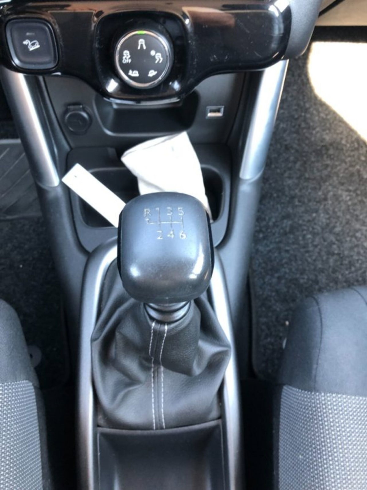 Citroen C3 Aircross BlueHDi 100 S&S Feel (20)
