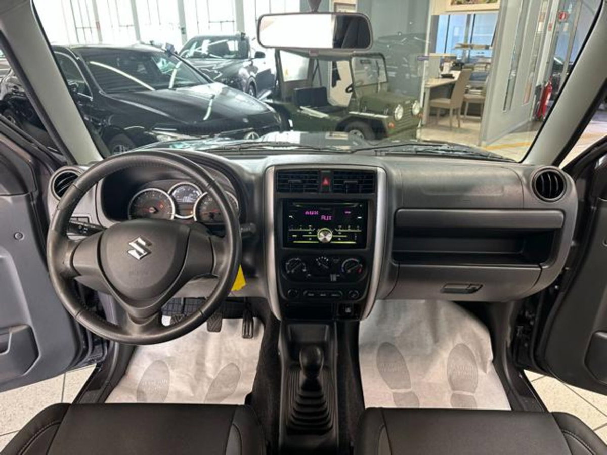 Suzuki Jimny 1.3 4WD Evolution (8)