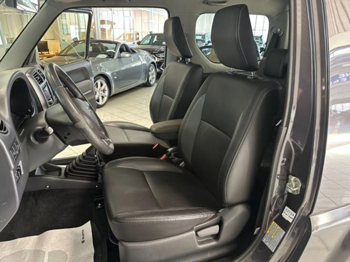 Suzuki Jimny 1.3 4WD Evolution (9)