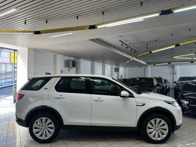 Land Rover Discovery Sport 2.0 TD4 150 CV SE (5)