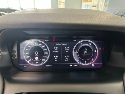 Land Rover Discovery Sport 2.0 TD4 150 CV SE (7)