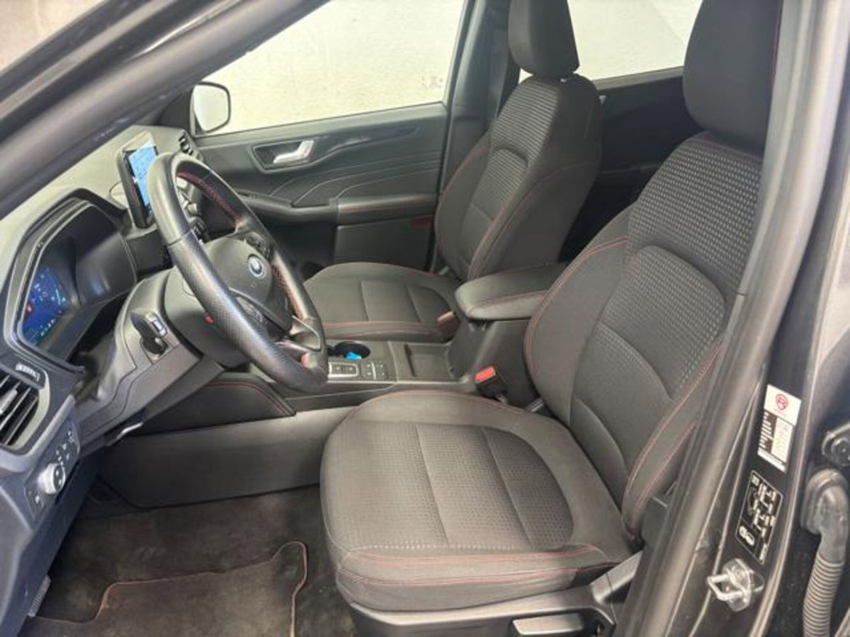 Ford Kuga 2.5 Plug In Hybrid 225 CV CVT 2WD ST-Line (7)