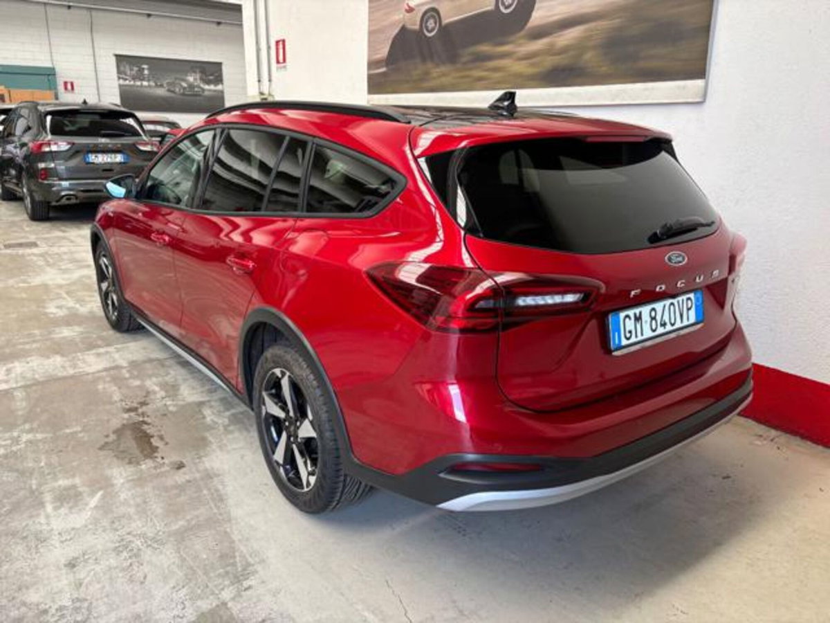 Ford Focus Station Wagon 1.0 EcoBoost Hybrid 125 CV Powershift SW Active X (4)