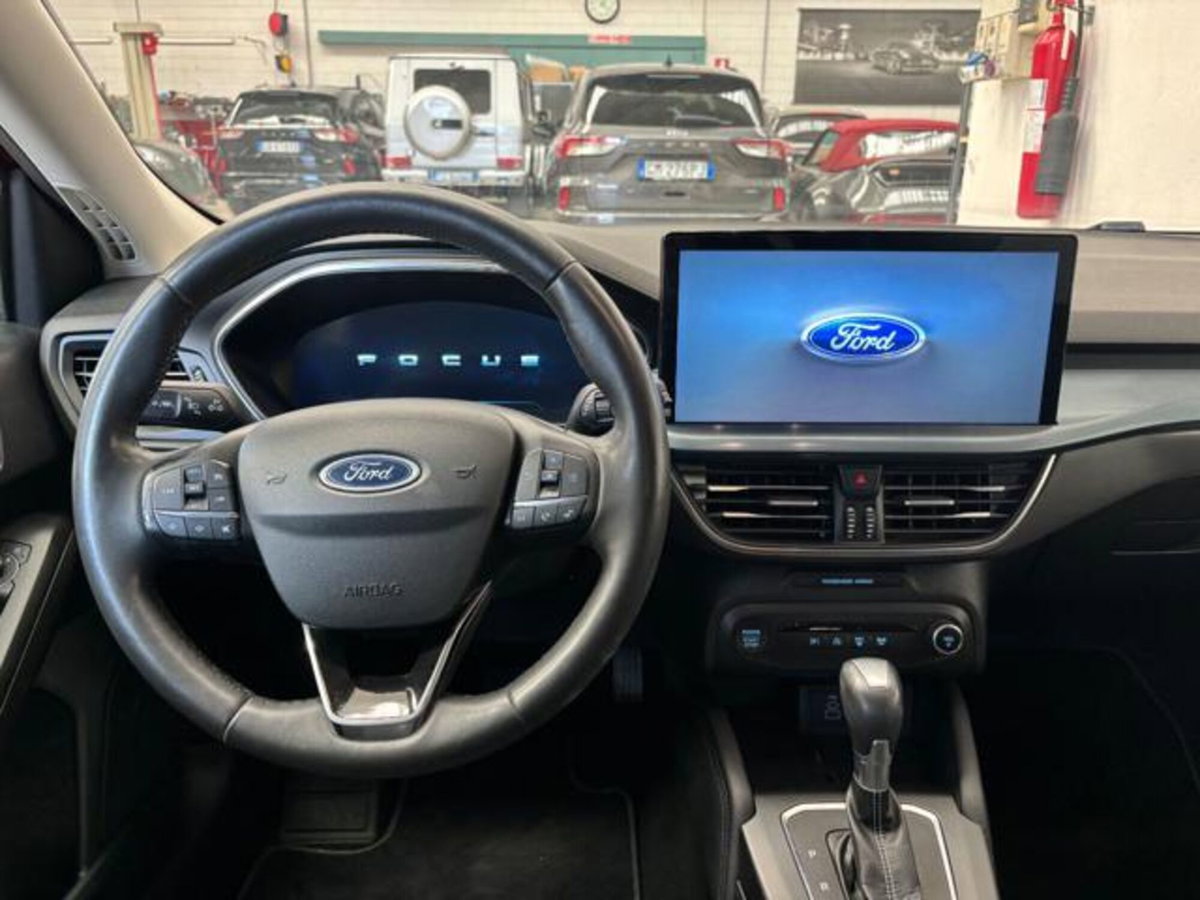 Ford Focus Station Wagon 1.0 EcoBoost Hybrid 125 CV Powershift SW Active X (7)