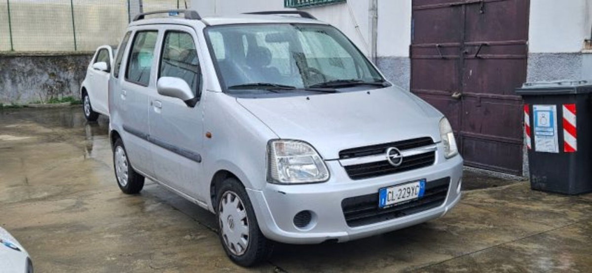 Opel Agila 1.2 16V Club