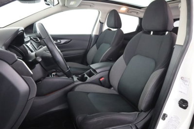 Nissan Qashqai 1.5 dCi 115 CV DCT N-Connecta (2)