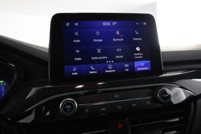 Ford Kuga 2.5 Plug In Hybrid 225 CV CVT 2WD ST-Line (11)