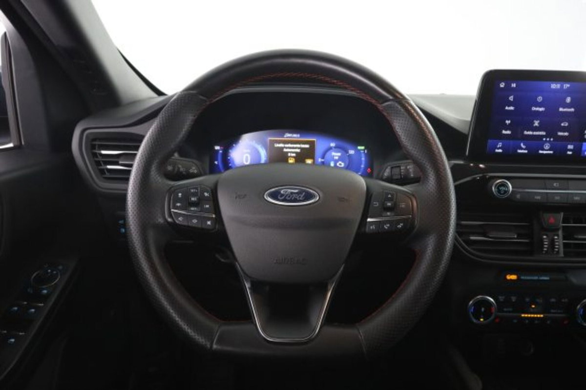 Ford Kuga 2.5 Plug In Hybrid 225 CV CVT 2WD ST-Line (5)