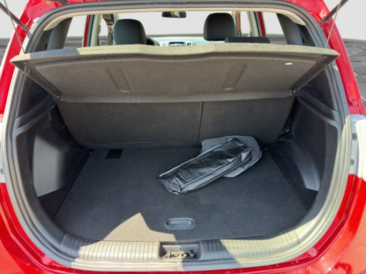 Hyundai ix20 1.4 90 CV APP MODE (14)