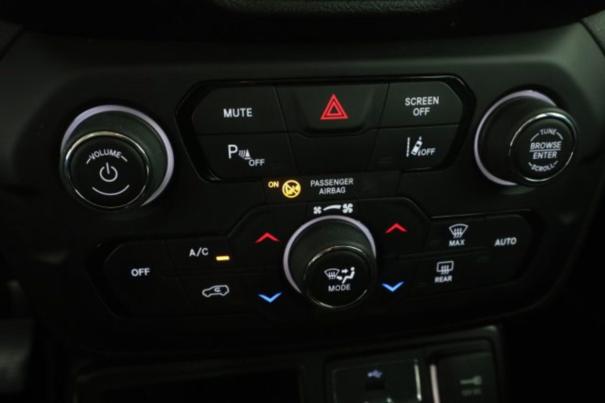 Jeep Renegade 1.0 T3 Limited (12)