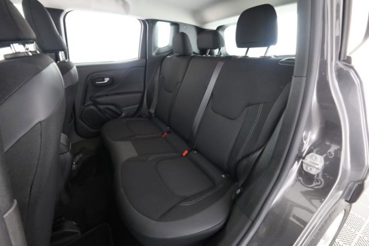 Jeep Renegade 1.0 T3 Limited (3)