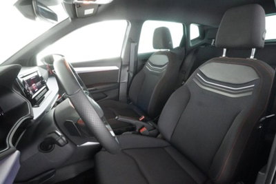 SEAT Arona 1.0 EcoTSI 115 CV DSG FR (2)
