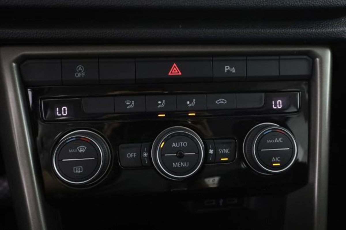 Volkswagen T-Roc 1.5 TSI ACT Style BlueMotion Technology (11)