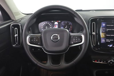 Volvo XC40 D4 AWD Geartronic Business (5)