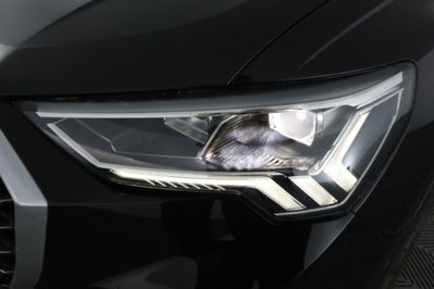 Audi Q3 Sportback 35 TDI quattro S tronic Business Plus (9)