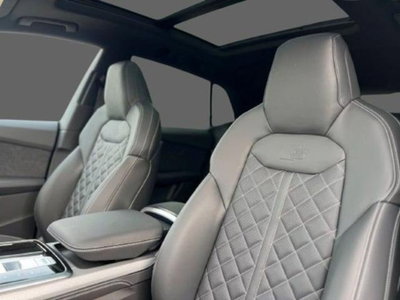 Audi SQ8 4.0 tfsi sport attitude quattro tiptronic (4)