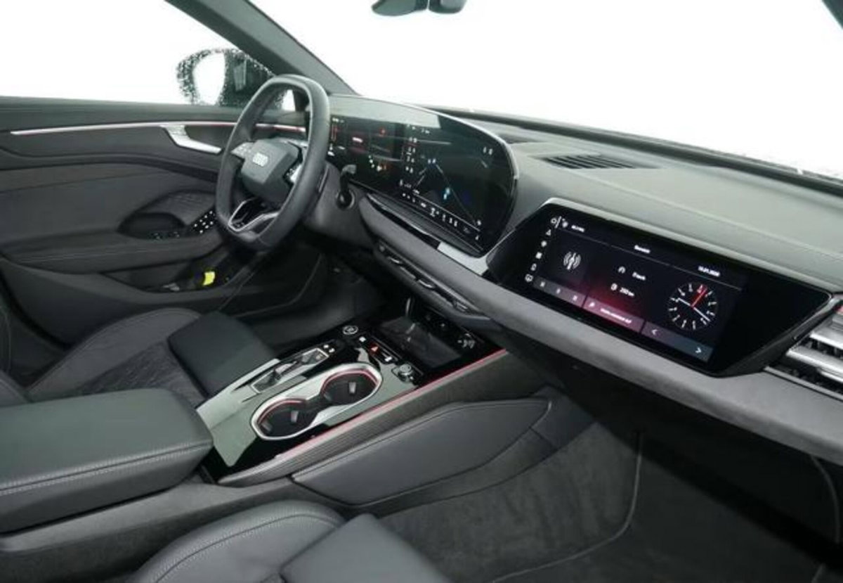 Audi A4 Avant 40 TDI S tronic S line edition (5)