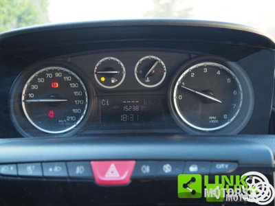 Lancia Ypsilon 1.2 69 CV 5 porte Silver (12)
