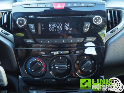 Lancia Ypsilon 1.2 69 CV 5 porte Silver (13)