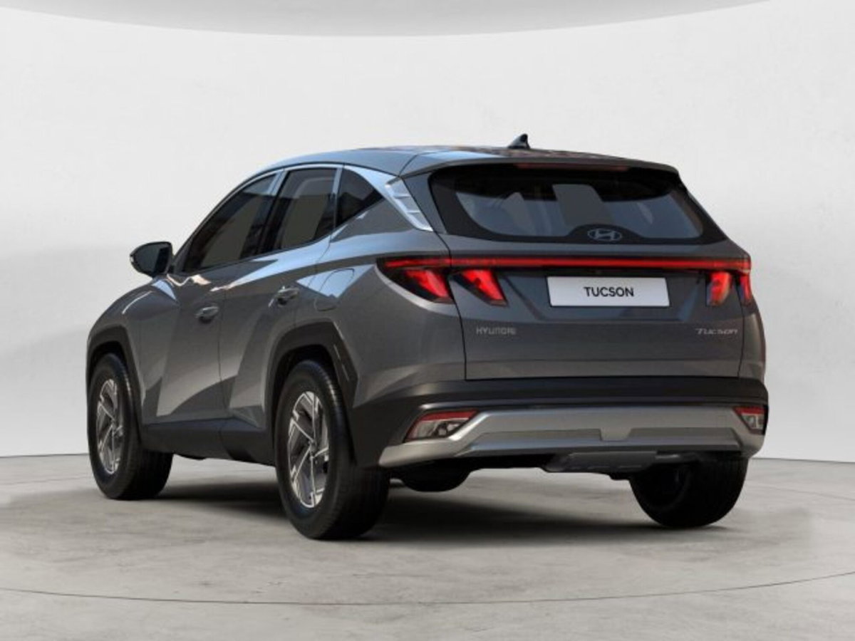 Hyundai Tucson 1.6 crdi 48V Xtech 2wd imt (7)