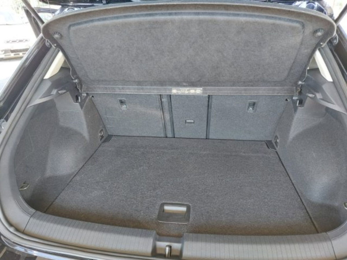 Volkswagen T-Roc 2.0 TDI SCR Business BlueMotion Technology (12)