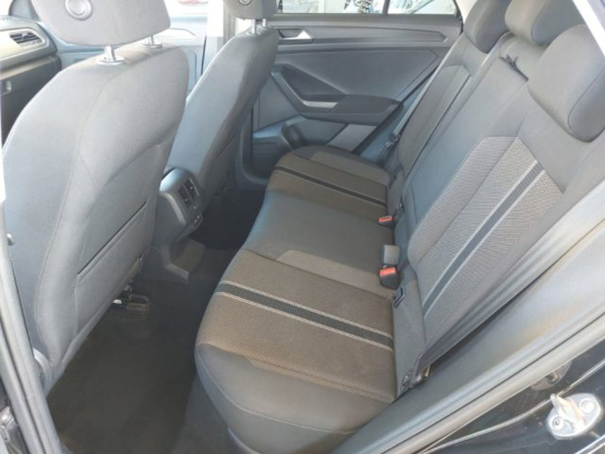 Volkswagen T-Roc 2.0 TDI SCR Business BlueMotion Technology (7)