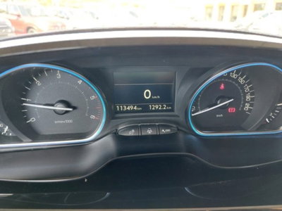 Peugeot 2008 100 S&S Allure (9)