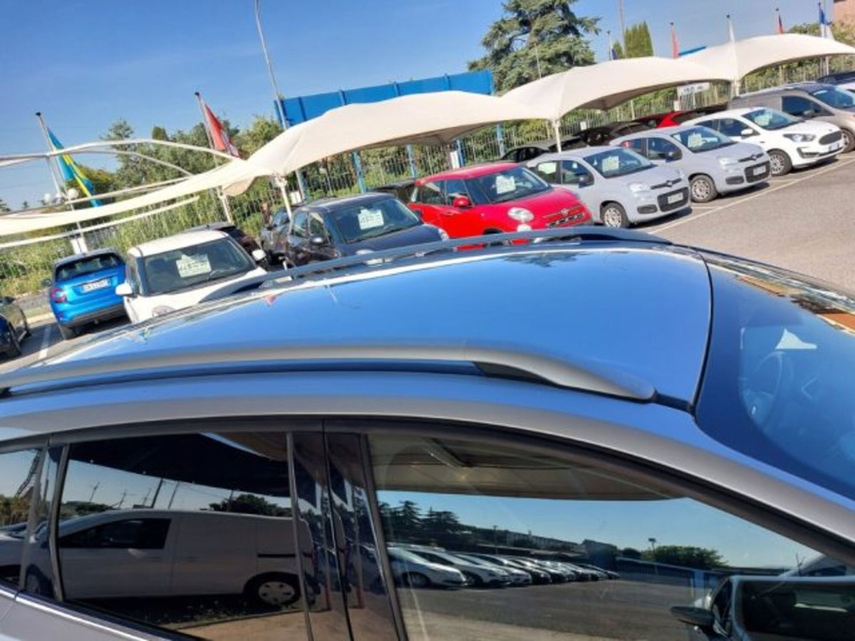 Ford Kuga 1.5 TDCI 120 CV S&S 2WD Titanium (19)