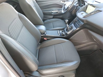 Ford Kuga 1.5 TDCI 120 CV S&S 2WD Titanium (5)