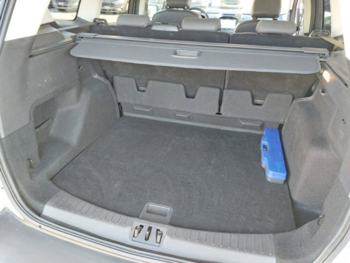 Ford Kuga 1.5 TDCI 120 CV S&S 2WD Titanium (7)